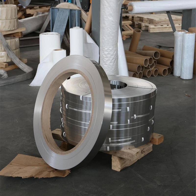 Почему в производстве сухих пакетов можно использовать полосу из нержавеющей стали 301?